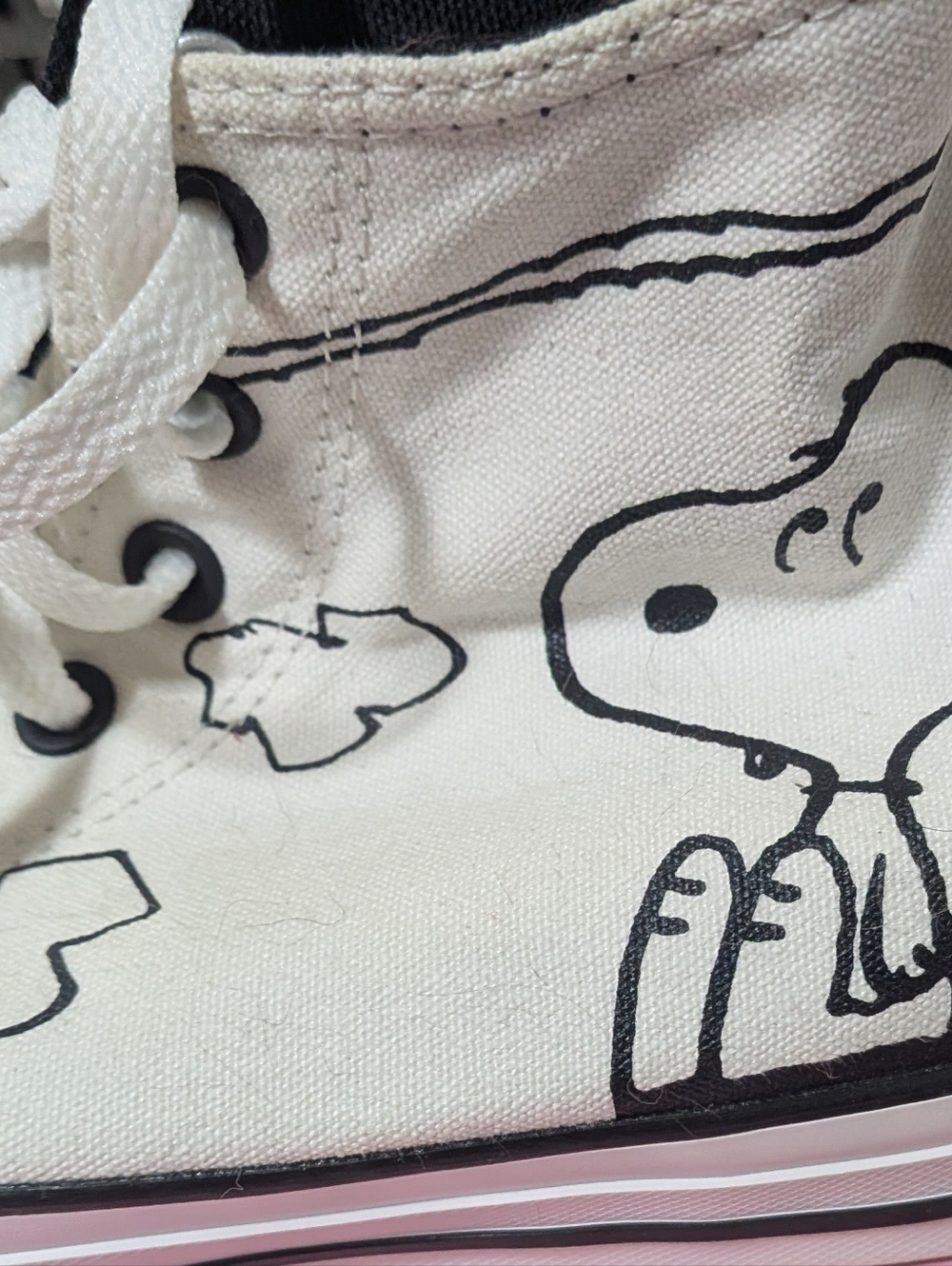 Converse x Peanuts Snoopy and Woodstock CTAS Sneakers Limited Edition - Picture 3 of 10